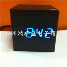 热销推荐复古正方形木头钟木头电子钟创意LED懒人闹钟2763