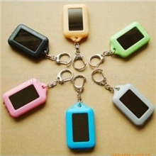 2元店特供创意手电筒太阳能钥匙扣塑胶LED钥匙扣简易便携