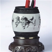 ［厂家直供］炭雕笔筒文华马到成功炭雕笔筒高档炭雕工艺品
