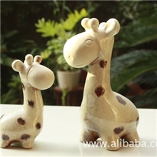 厂家直销供应陶瓷小鹿一家摆设工艺品5618