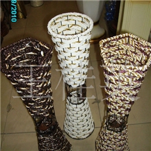 摆放绢花植物编织花兰