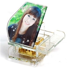 水晶礼品/水晶音乐盒/水晶工艺品/水晶钢琴/小钢琴生日礼物