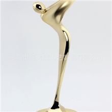深圳工艺品厂家直销艺术奖杯合金奖杯欢迎来样定制各类合金奖杯