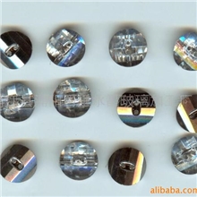 供应水晶纽扣