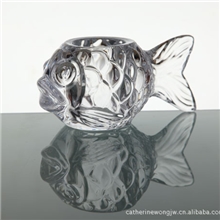外贸出口家居用品高白料玻璃水晶烛台鱼