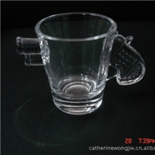 外贸出口家居用品高白料玻璃水晶水杯啤酒杯带把杯