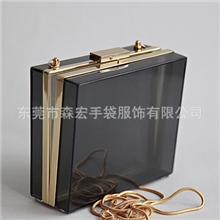 2013年西班牙最流行的茶色透明亚克力晚宴包，透明黑色亚克力包