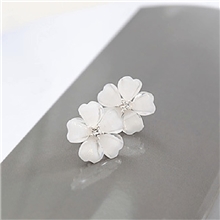 0376【凡寻饰界】韩版饰品漂亮晶莹五瓣花耳钉淑女耳饰满包邮