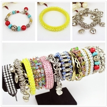 义乌厂家直销25元一斤韩版手链按斤批发地摊小商品小饰品批发