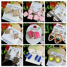 义乌厂家直销1.8元韩版欧美镶钻耳钉耳环批发地摊爆款饰品批发