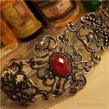 S0209"【欧美外贸复古饰品】Vintage镂空镶嵌红宝石雕花手链