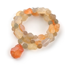 时尚精品新疆冰糖玛瑙吊坠项链女配饰原石锁骨链天然玉石毛衣链