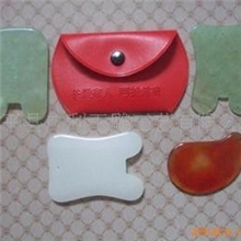 供应刮痧板、批发各种款式材料玉石刮痧板、请参考网站