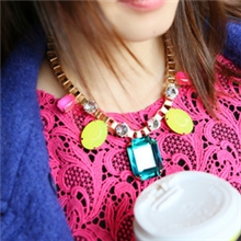 孙俪辣妈同款韩国货早春荧光彩色夸张大宝石项链短链推荐自留款