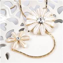 【伙拼】韩国饰品韩版时尚百搭可爱菊花长款项链毛衣链包邮