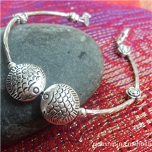 小商品混批云南民族古银苗银手链亲吻鱼藏银藏饰手链批发SL217