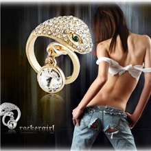 奥地利进口水晶戒指-一起来看流星雨白蛇传说戒指饰品手饰直批