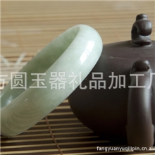 天然玉器手镯可与翡翠媲美贵州翡翠玉镯批发