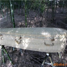 供应植物编织木制工艺品棺材竹编殡葬用品骨灰盒