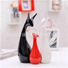 厂家直销景德镇陶瓷工艺品家居饰品工艺礼品摆件三口之家鹿001