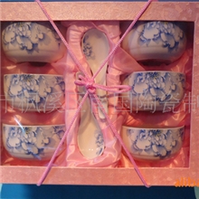 主打产品.青花瓷.12头礼品餐具.6碗6汤匙.实用礼品餐具