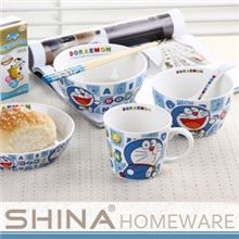 厂家长期供货可爱蓝胖子叮当猫新骨瓷礼品餐具宝宝最爱