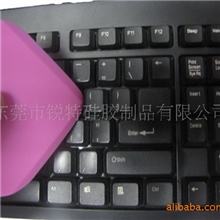 厂家直销硅胶电脑键盘擦硅胶心型杯垫
