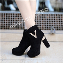 2013秋冬季新款防水台V型金属装饰圆头粗跟女鞋高跟鞋支持混批