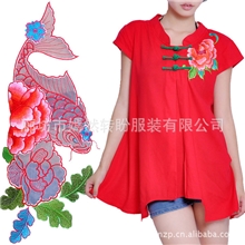 徜徉@2012原创夏季新款女装不规则后背镂空绣小鱼短袖衬衫