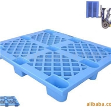 佛山市禅城区南庄镇先锋塑胶厂大量特价供应地台板