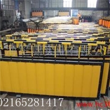 供应各种规格护栏13681651661