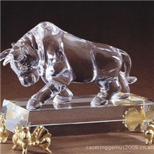 供应透明水晶工艺品树脂质优