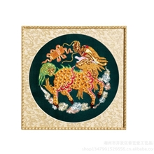 专业供应各类工艺礼品潮绣麒麟金绣XYB002