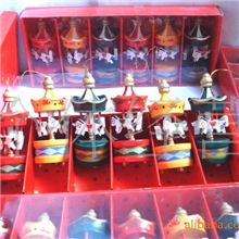 旋转木马挂件手机挂件汽车挂件圣诞树挂件摆设模型旋转木马批发