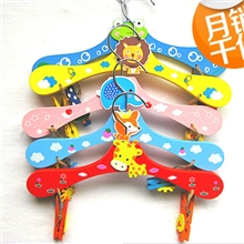 【小额批发】木制儿童卡通衣架裤架创意服装店小衣夹