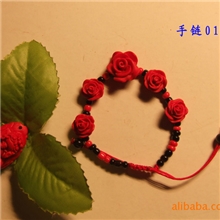 厂家直供中国红漆雕手链系列，卖家首选