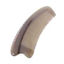 正品小号白水牛角梳子月型包包刮痧保健梳节日礼品梳厂家批发