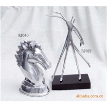 厂家直销马头居室装修摆件时尚金属动物摆件精致马头金属摆件