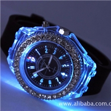 韩版日内瓦GENEVA手表硅胶男女中性表灯表发光手表