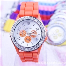 厂家批发爆款经典男女休闲时尚GENEVA-三眼单排钻手表腕表