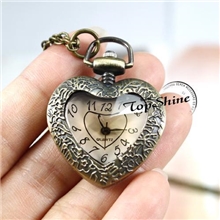 现货复古怀表批发古铜茶色切面桃心项链毛衣链石英挂表680o混批