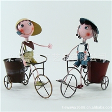 义乌新奇特工艺品特色铁皮娃娃礼品批发铁皮娃娃铁艺工艺品