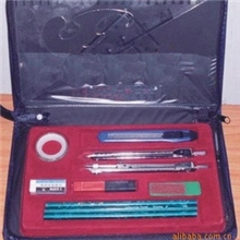 博士牌绘图包绘图仪制图包套装学生组合绘图仪