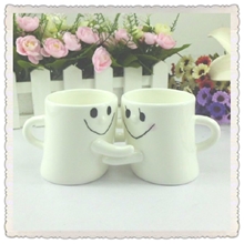 11119情侣笑脸拥吻对杯情侣对杯情人礼物男女朋友生日礼物