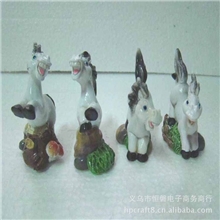 义乌树脂工艺品家居摆件卡通马现货批发马年新款可订做