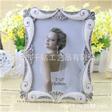 QM18012-57家居相框时尚创意相框5*7锌合金相框批发