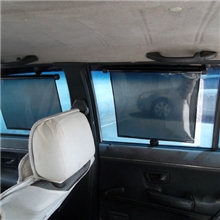 拉杆伸缩汽车遮阳档黑色网孔图案40*48CM太阳挡侧挡遮阳用品