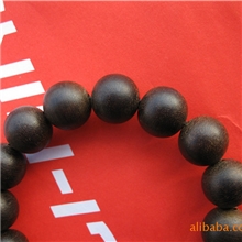 工艺品,木雕,沉香木,香木,水沉香,原木,手链,沉香饰品,香,熏香