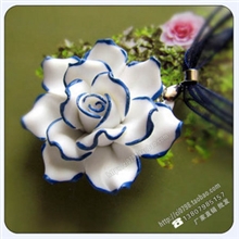 艺可美批发陶瓷花朵夜市陶瓷首饰陶瓷项链圣诞节元旦礼物