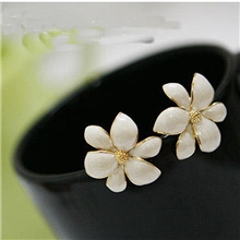 厂家供应韩版时尚耳钉金色蕊蕾六叶花朵滴油耳钉韩版耳钉批发